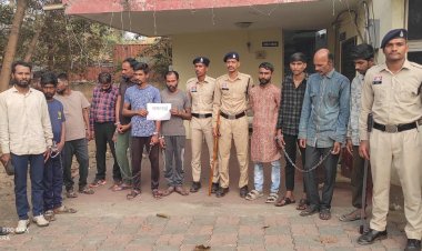 रायपुर पुलिस का 'ऑपरेशन वारंट': नॉर्थ जोन में आधी रात दबिश, 152 अपराधी गिरफ्तार