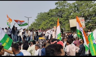 केंद्र सरकार की नीतियों के खिलाफ युवा कांग्रेस का प्रदर्शन, BJP कार्यालय घेरने निकले कांग्रेसियों को पुलिस ने रोका, झूमाझटकी भी हुई...