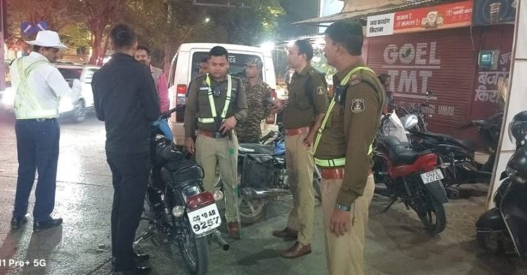 रायपुर:यातायात पुलिस की बड़ी कार्रवाई: मॉडिफाइड साइलेंसर वाली 160 बाइक जब्त