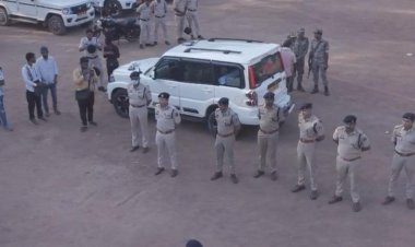 होली पर रायगढ़ पुलिस का 'सुरक्षा चक्र': एसएसपी शशि मोहन सिंह की हुड़दंगियों को सीधी चेतावनी— "होली जेल में भी मन सकती है" ...