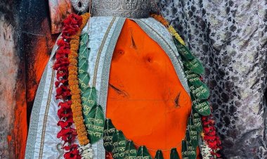 हनुमान जन्मोत्सव: भक्ति के रंग में रंगी राजधानी, रायपुर के प्राचीन मंदिरों में उमड़ा आस्था का सैलाब