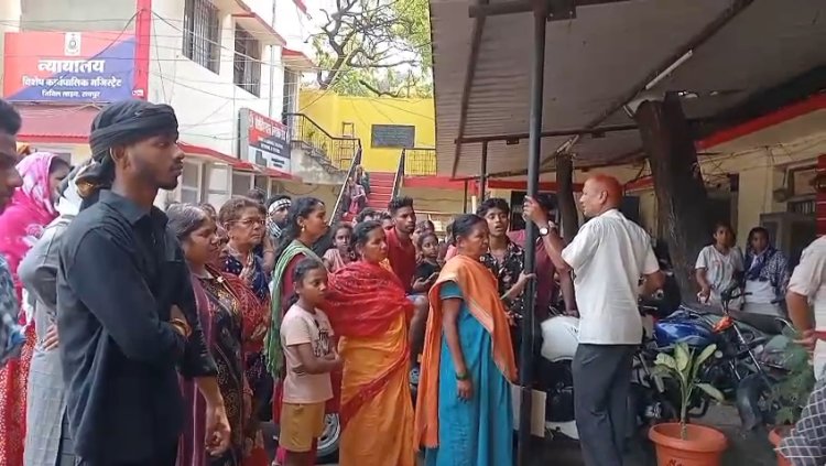 सन्नाटे में डूबा रायपुर: आधी रात नाबालिग की चाकुओं से हत्या, गुस्से में परिवार ने थाने का किया घेराव ...