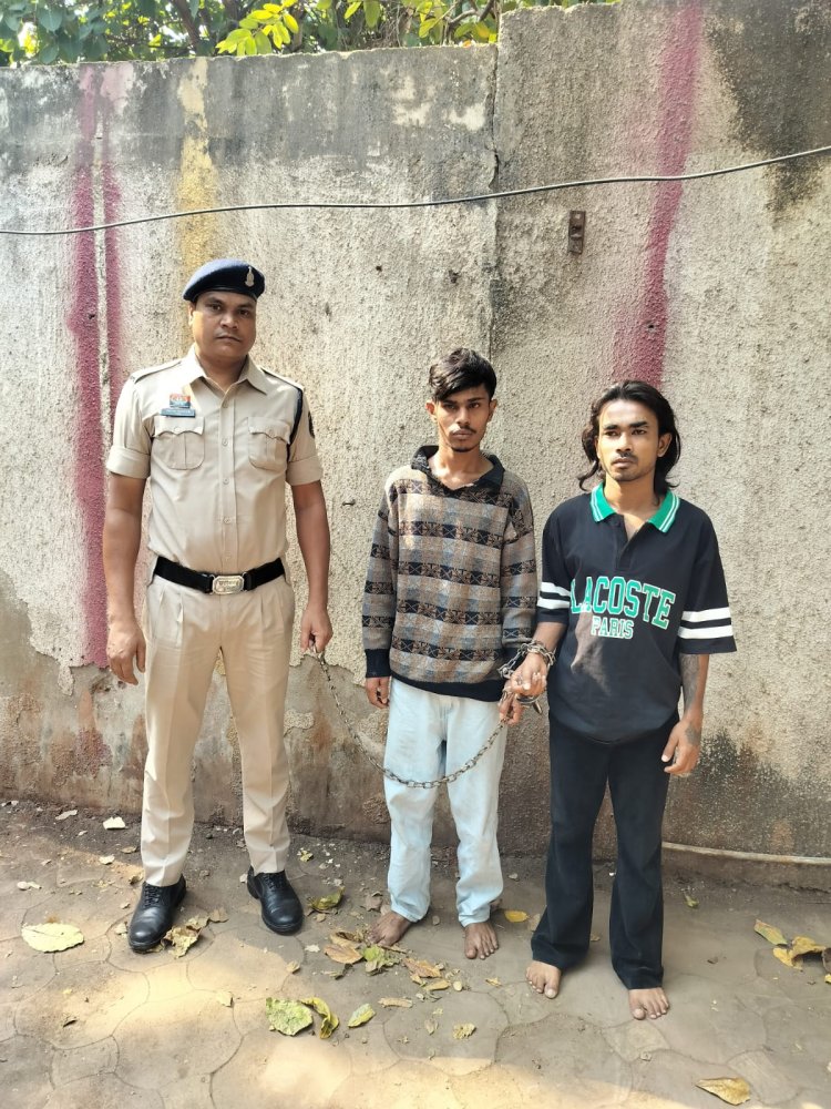 पुरानी रंजिश के चलते हत्या की घटना को अंजाम देने वाले 2 विधि के साथ संघर्षरत बालक सहित कुल 4 गिरफ्तार ...  
