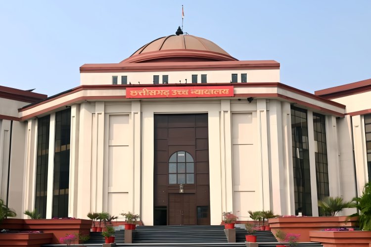 छत्तीसगढ़ हाई कोर्ट का बड़ा फैसला: अनुकंपा नियुक्ति विरासत नहीं, पूरे परिवार का सहारा; सास का भरण-पोषण न करने पर बहू की नौकरी पर खतरा
