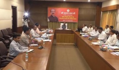 PWD कार्यों की समीक्षा: डिप्टी सीएम अरुण साव का सख्त निर्देश— 'गुणवत्ता और पारदर्शिता में कोई समझौता नहीं'