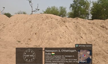 गोबरानवापारा में रेत के अवैध उत्खनन-भण्डारण पर खनिज विभाग की बड़ी कार्रवाई, 2 पोकलेन जब्त-सील