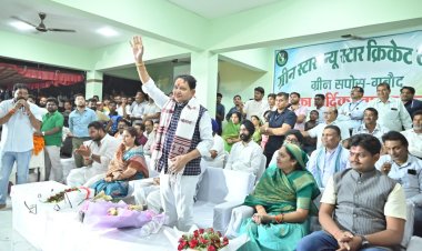 सपोस क्रिकेट टूर्नामेंट के समापन पर जुटे दिग्गज,विधायक डॉ. संपत अग्रवाल ने खिलाड़ियों को दिया 'खिलाड़ी भावना' का मंत्र