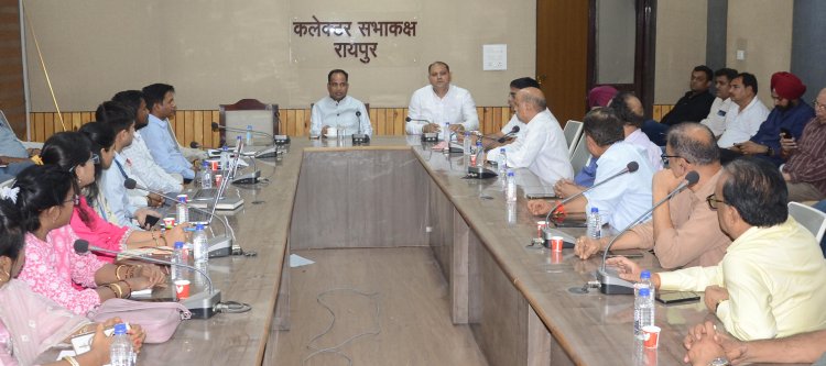 रायपुर: पेट्रोल-डीजल की किल्लत की खबरों के बीच प्रशासन सख्त; कलेक्टर ने कहा- कालाबाजारी हुई तो होगी जेल