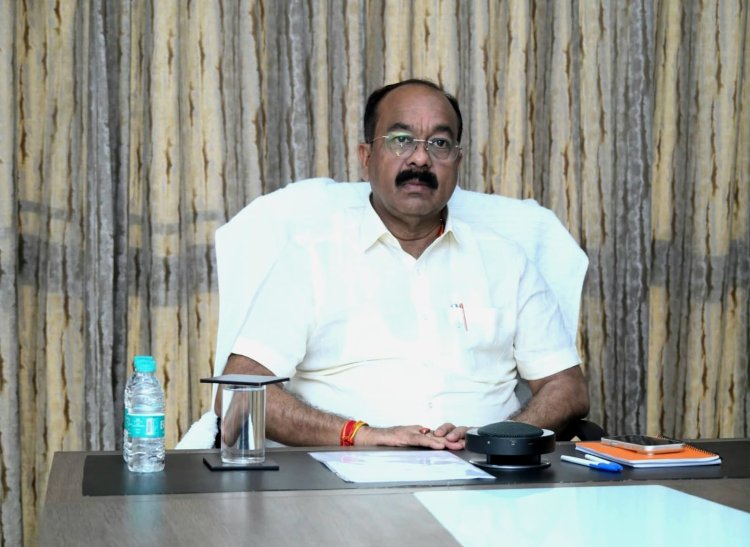 उप मुख्यमंत्री श्री अरुण साव कार्यशाला में वर्चुअली हुए शामिल, फॉरेंसिक वैन को दिखाई हरी झंडी
