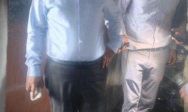 जयस्तम्भ चौक बॉम्बे मार्केट स्थित सेंट्रल बैंक ऑफ इंडिया के जोनल ऑफिस में लगी आग पर काबू