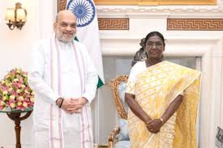 दिल्ली में सियासी हलचल: राष्ट्रपति मुर्मू से मिले अमित शाह, मोदी कैबिनेट में बड़े फेरबदल की अटकलें तेज