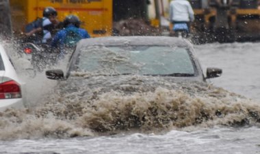 छत्तीसगढ़ में भारी बारिश का कहर: बाढ़ जैसे हालात, कई जिलों में ऑरेंज और येलो अलर्ट जारी