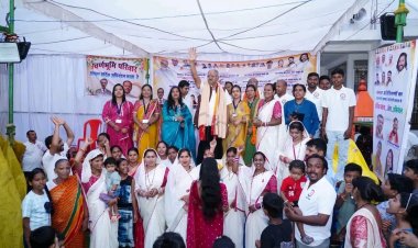 सत्यम नगर में बिखरे हरितालिका तीज के रंग: खेल-कूद, उपहार वितरण और सांस्कृतिक कार्यक्रमों से गूंजा परिसर